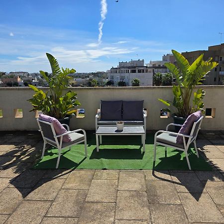 "Elle Home" Attico Panoramico Lecce Extérieur photo
